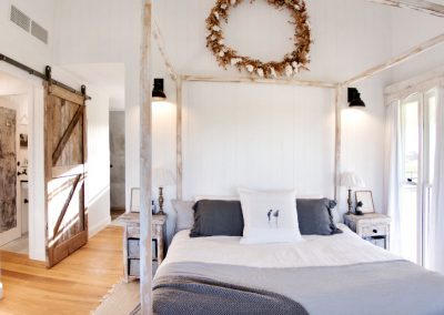 Oxley Island Bedroom